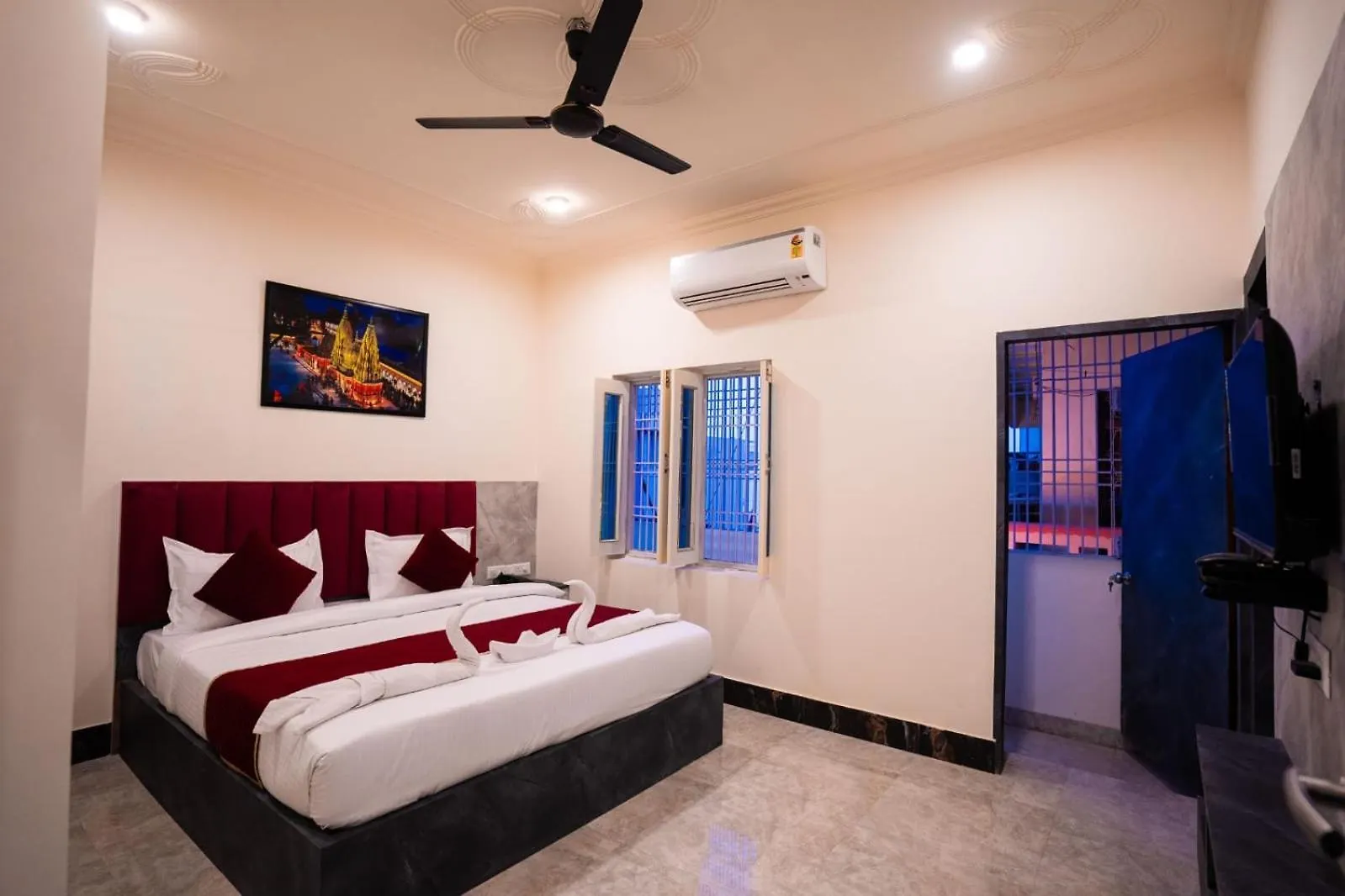 Hotel Jsr Kedar バラナシ 3*,